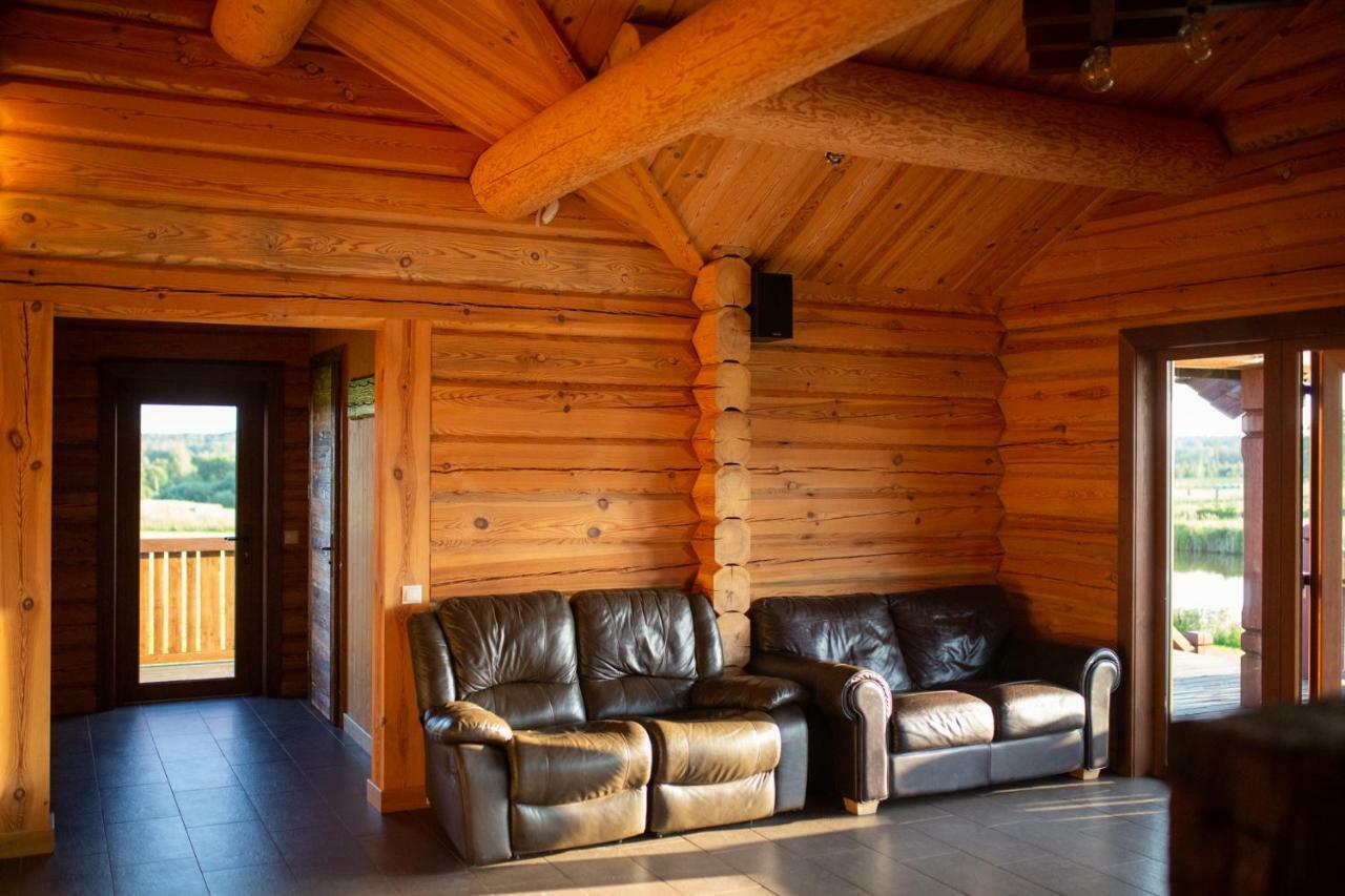 Trejdeksni Villa Лимбажи Екстериор снимка