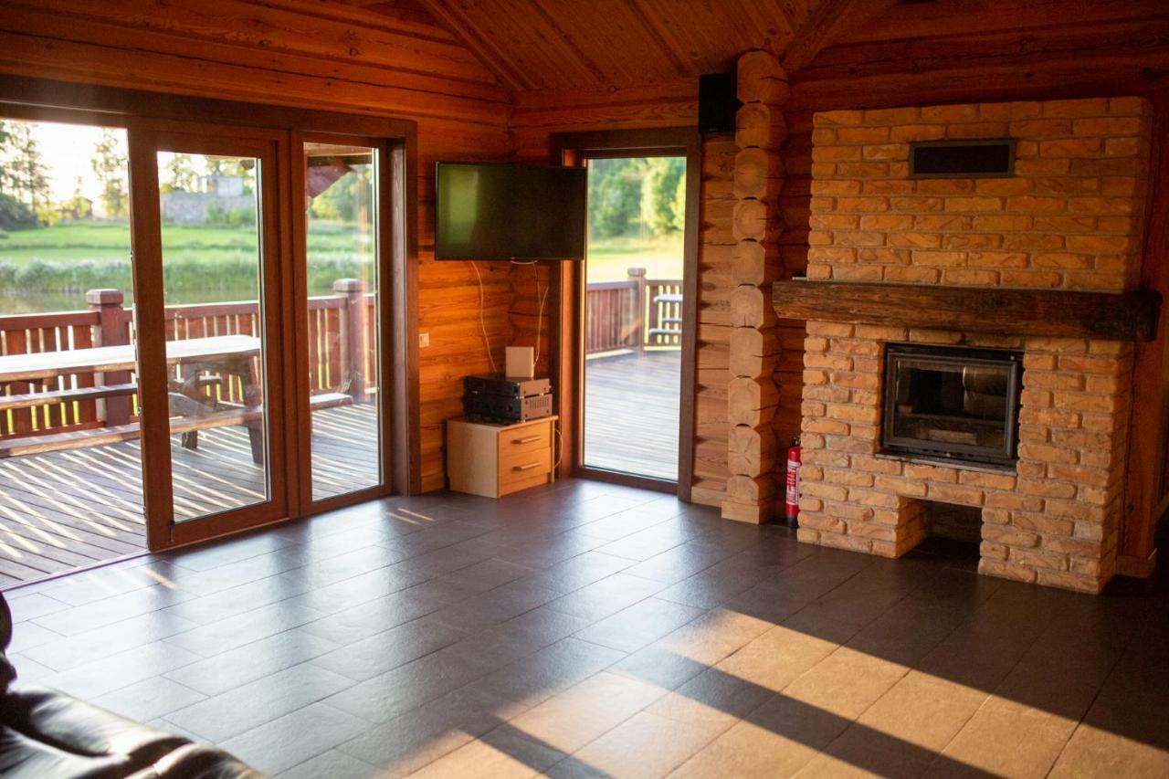 Trejdeksni Villa Лимбажи Екстериор снимка